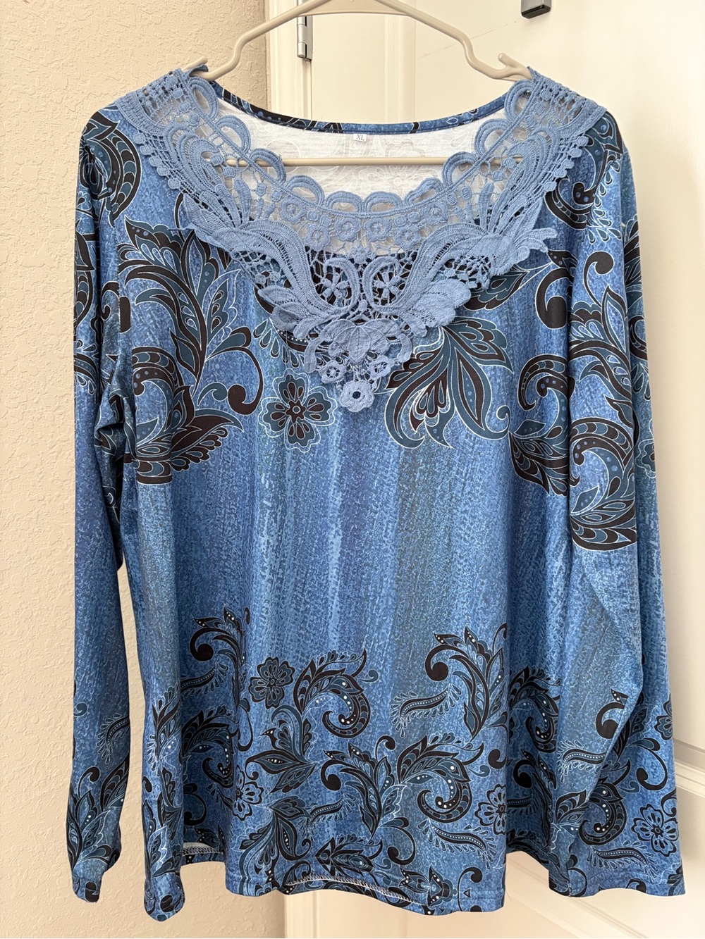 Blue Lace-Trim Floral Print Long-Sleeve Top